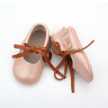 Zapatos de vestir de cuero lindos encantadores para bebé