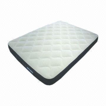 Queen Size Airbed-X-beam, Sized 200 x 152 x 22cm