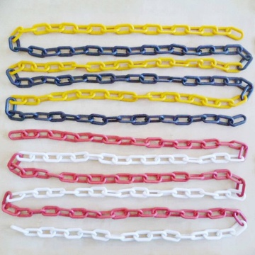 Catena di collegamento in plastica colorata: una soluzione versatile per la sicurezza, l'avvertimento e la decorazione della carreggiata