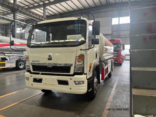 Howo 4x2 Nouvelle condition Diesel Tamiker Truck