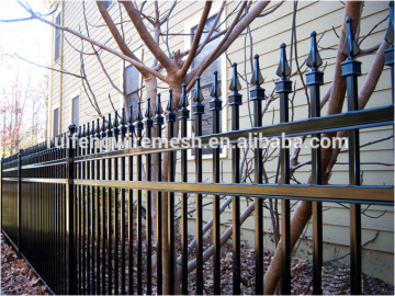 High quality Spraying plastic Sharp-top Steel Fence