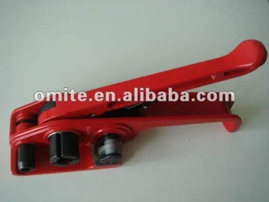 Manual banding tool for cord strap