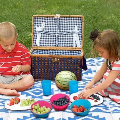 Green Outdoor Rugs: Sustainable Polypropylene Carpets for Eco-Friendly Spaces