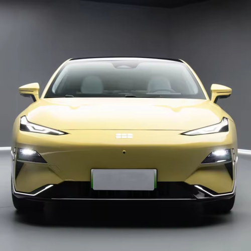 Geely E8 mid-to-large sedan