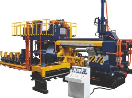 Conveying integrated filter press