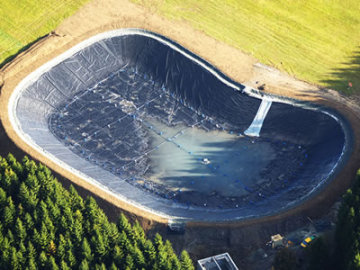 Geomembrane liners