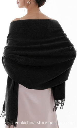 Women's Pashmina Shawls and Wraps: Elegant Bridesmaid and Wedding Scarves for Winter