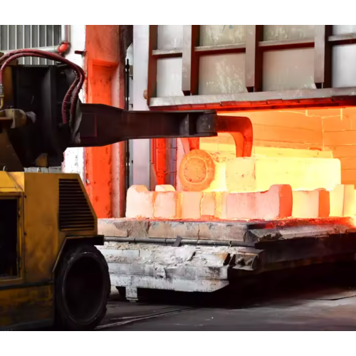 Forgeage à froid de métal en acier et aluminium de précision