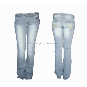 lady\'s denim pants