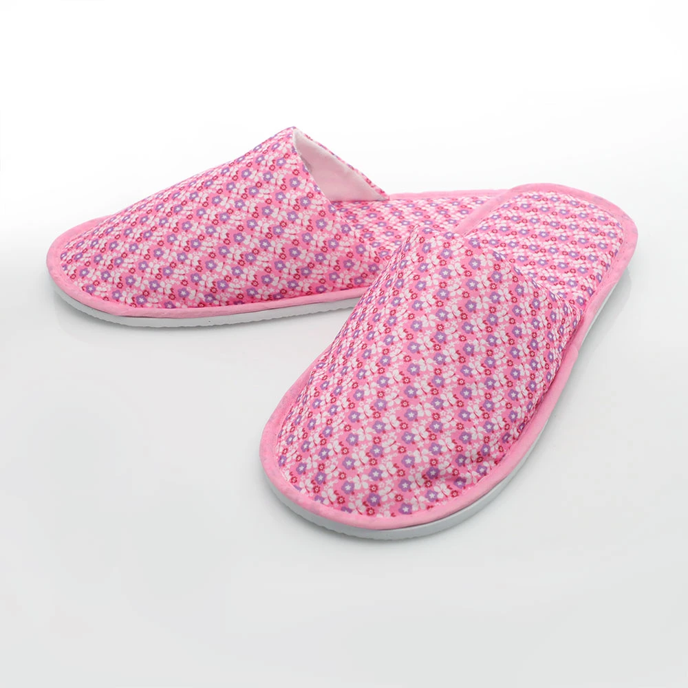 Disposable Slippers with Pattern Print