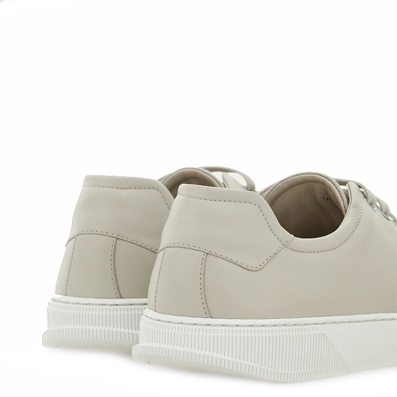 Elegant Leather Footwear for Everyday Wear