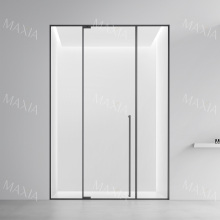 Душевая комната с минималистской дверной комнатой из нержавеющей стали