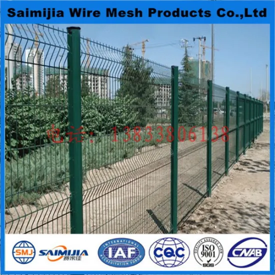Durable Crazy Selling wire mesh fence and post