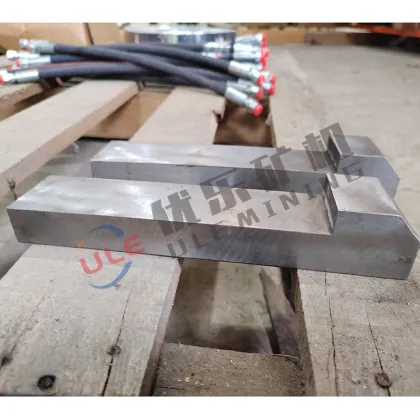 Original Material C120 Jaw Crusher Gib Key