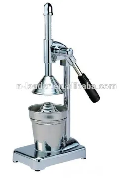 Manual juicer