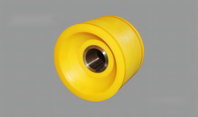 Centrifugal polymerization one-piece metal bushing nylon wheel (spiral roller)