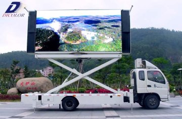 High Brightness Ph12.8mm 1 / 4 Scan 1r1g1b 6104dot/m2 Truck Mounted Led Mobile Displays