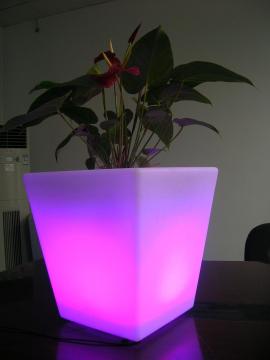 Solar Outdoor Using LED Flower Pot