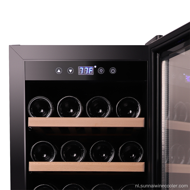 Digitale besturing vrijstaande wijnkoeler met beukenplank