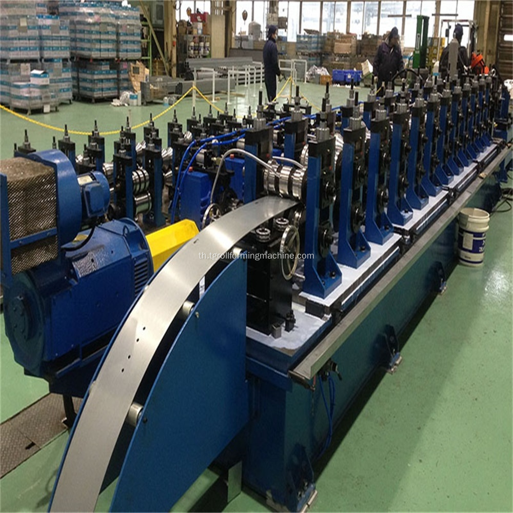 U รูปแบบเหล็กโปรไฟล์ Purlin Roll Forming Machine