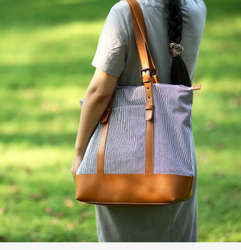 Summer Beach Travel Tote Bag: Large Capacity Straw Knitting Shoulder Bag