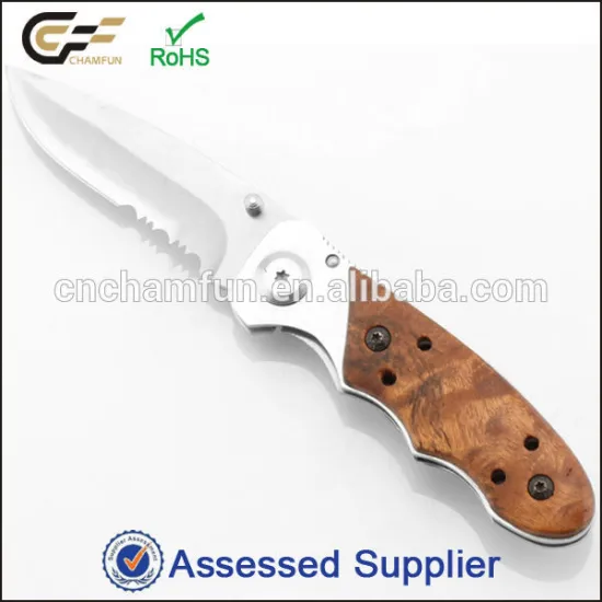 Stainless steel Blade Wood Handle Serrated pocket Knife