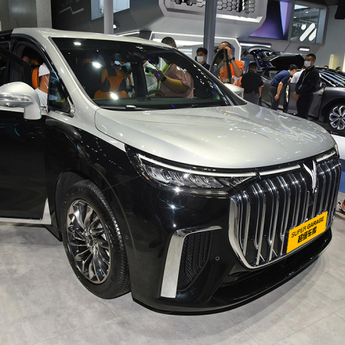 2024 Voyah Dreamer MPV - EV de lux cu 7 locuri cu viteză de 203 km/h