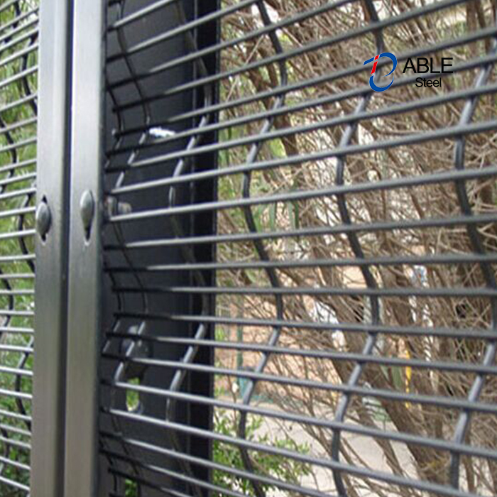 Powder Coated Security 358 Welded Wire Mesh Fence