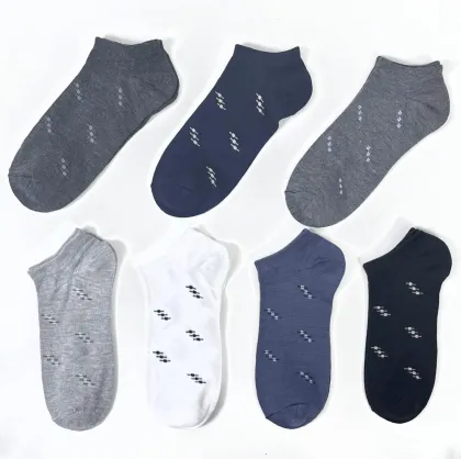Male adult invisible boat socks
