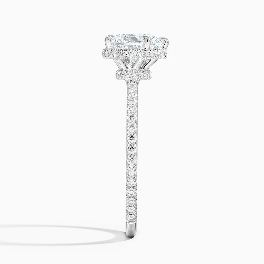 Pinong Micro-pave Diamond Band sa 18K White Gold