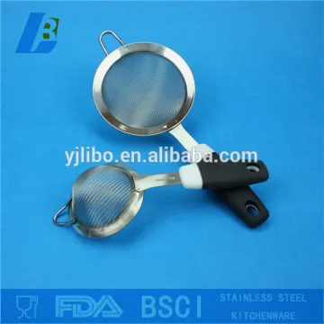 wire mesh strainer colander for kitchen with PP handle