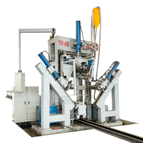 نظام اللحام الدقيق لتصنيع أعمدة الإنارة