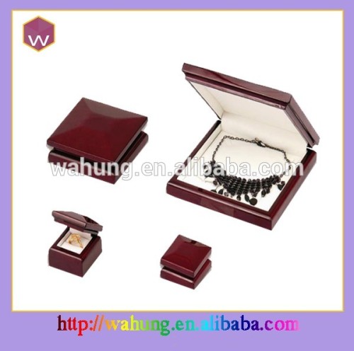 brown wooden butterfly jewelry box (WH-0063)