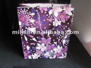 Hot sale recyclable flower design paper gift bag with glitter
