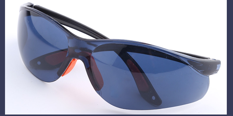 Streamlined anti-impact thickened PVC goggles