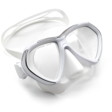 Sport d'acqua professionale e attrezzatura da snorkeling: maschera per immersioni subacquee per le avventure in spiaggia e mare