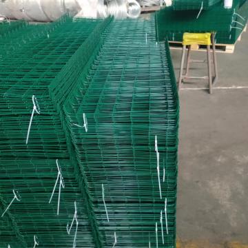 1x1 2x2 3 x3 4x4galvanizowany spawany kwadratowy panel z drutu z otworem