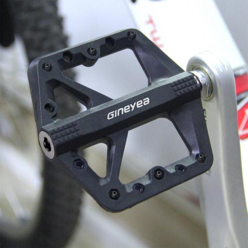 Aluminum Material Black Pedal for MTB Bicycles Pedals