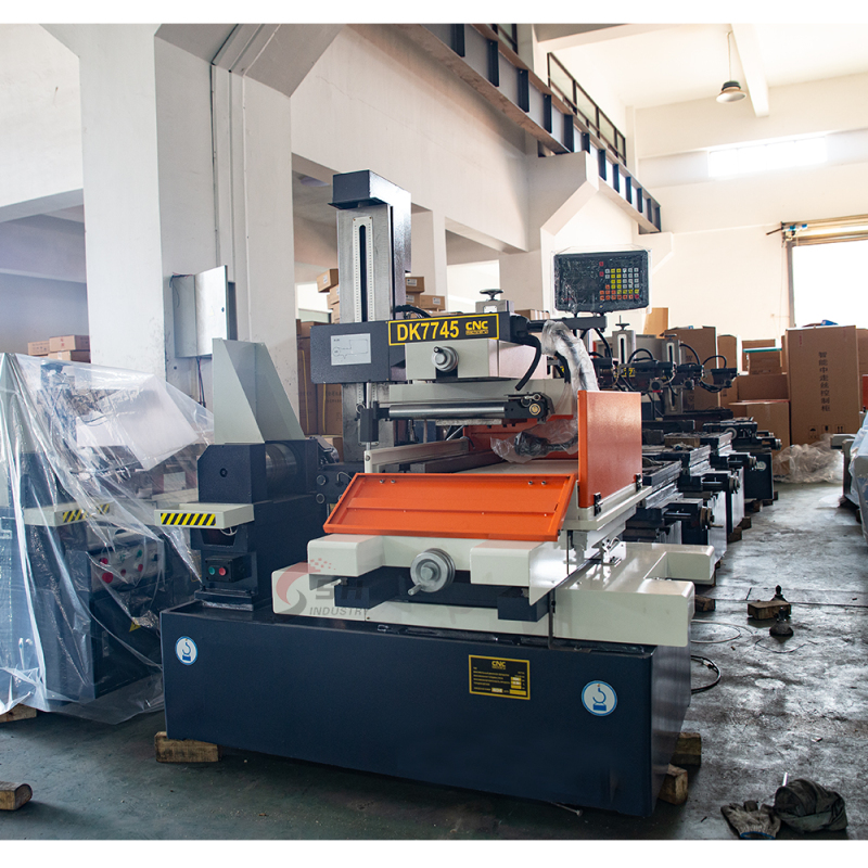 DK77 Series EDM Machine: DK7745 and DK7755 for Large Angle Cutting and Wire Cutting