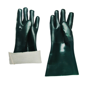 Guantes verdes a prueba de químicos