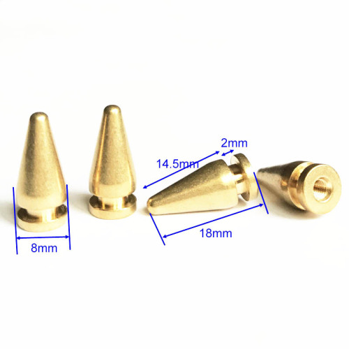 Pointes à forme conique et ronde pour projet gothique