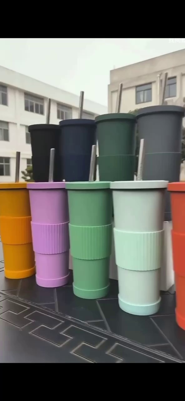 Colorful Ribbed Stainless Steel Tumbler with Straw