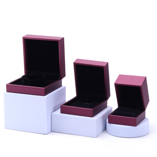 Custom Luxury Velvet Purple PU Leather Jewelry Box