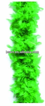 Fluffy and comfortable ostrich feather boa