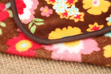 100%polyester printed coral fleece blanket with hemming edge