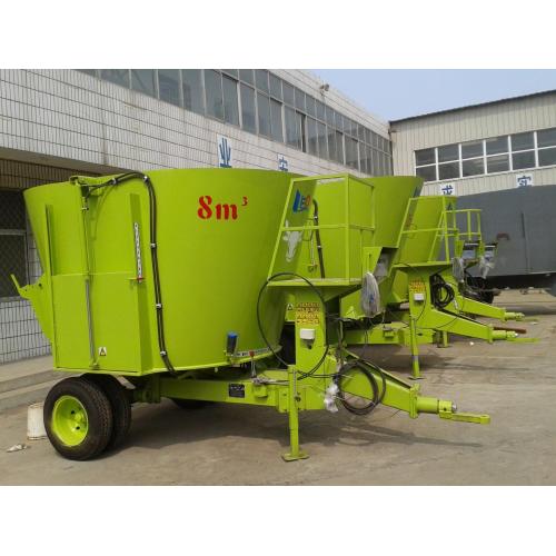 Dairy animal feeding mixer