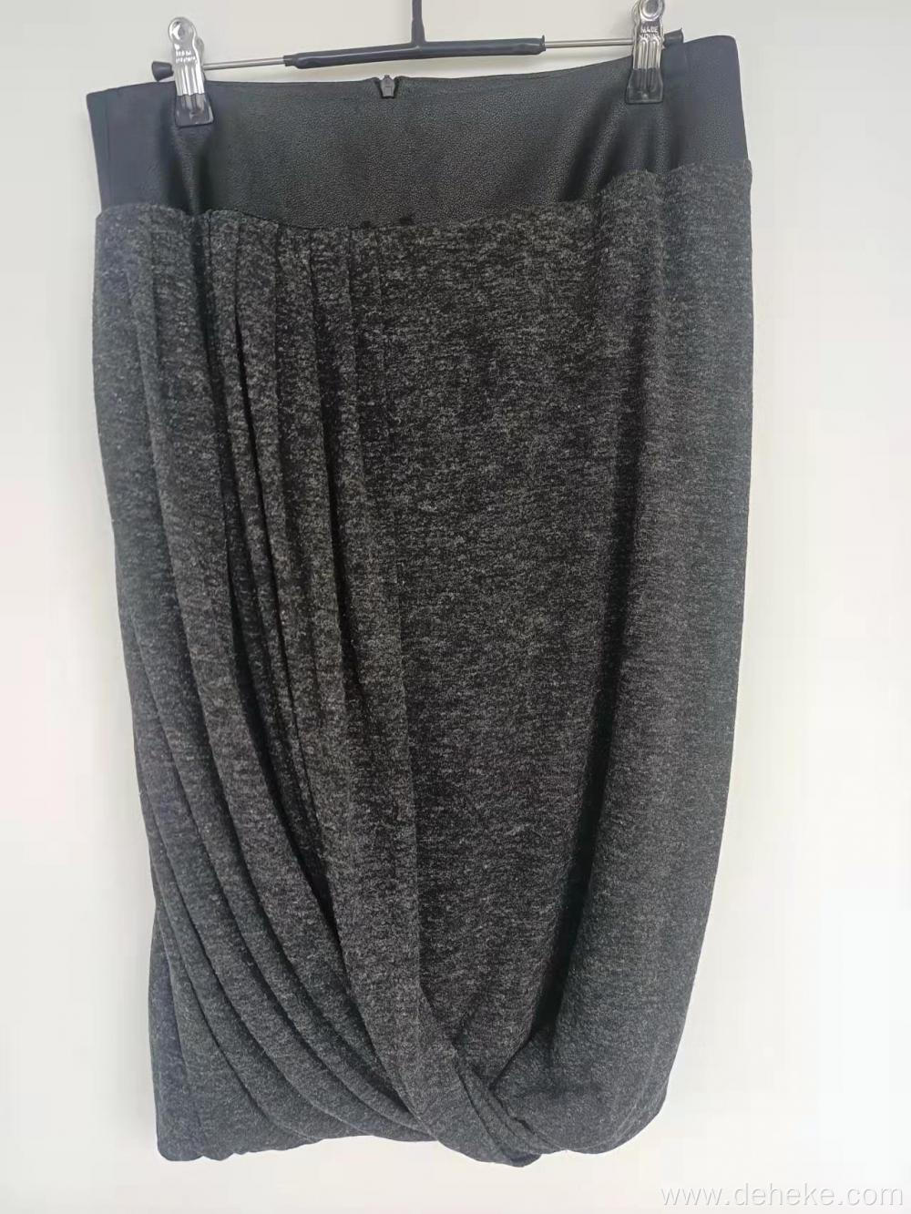 Women's knit pu decro skirt