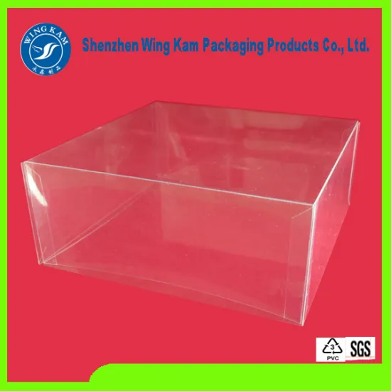 Muffin dessert hold by customized PET Food Grade Plastic Box Packaging