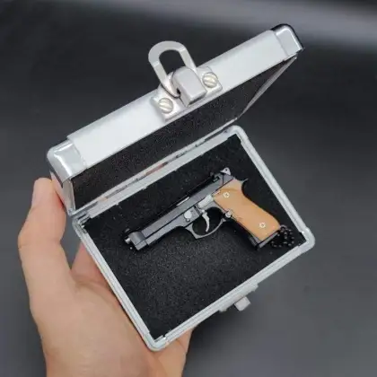 Alloy Miniature Beretta 92F Keychain