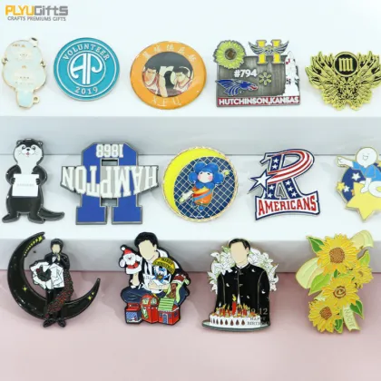 Custom Anime Enamel Brooches: Personalized Ghibli Studio Zinc Alloy Pins
